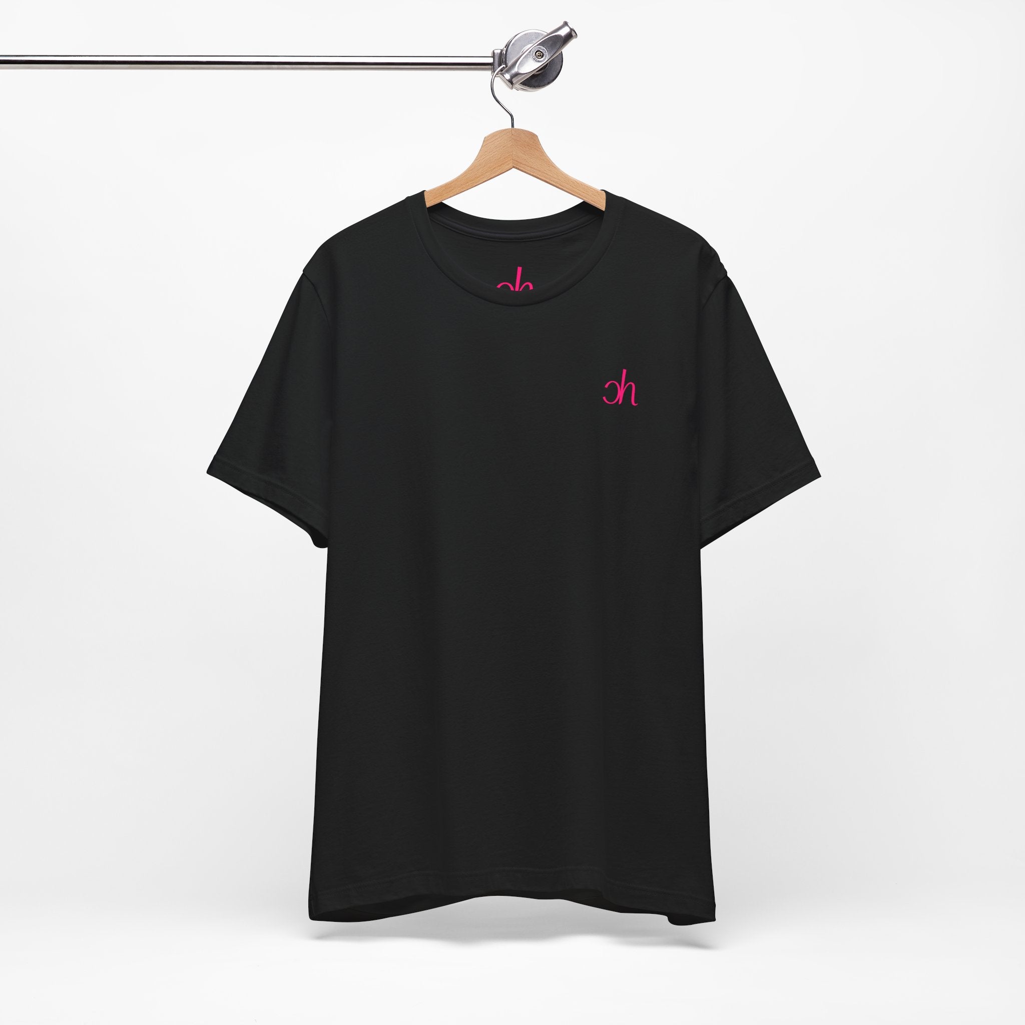 CH Signature T-Shirt - Schwarz/Pink – Hauptansicht
